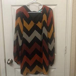 Cute dress, sheer sleeves